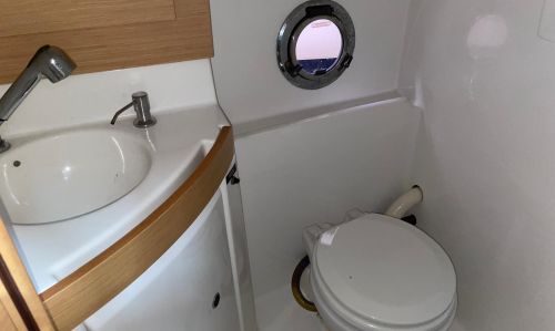 BENETEAU MONTECARLO 27