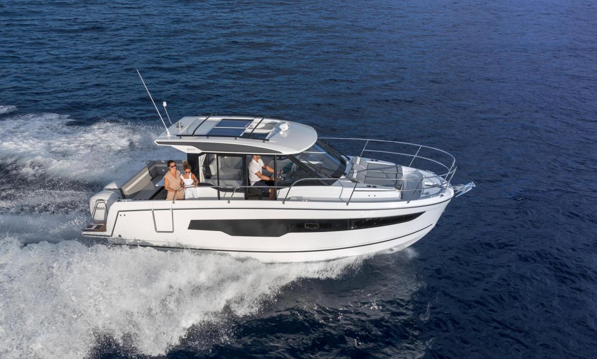 JEANNEAU MERRY FISHER 895 Serie 2